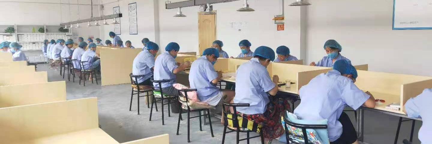 Pingdu Sparkling Eyelash® သည် Shandong ရှိ False Eyelashes ထုတ်လုပ်မှုလုပ်ငန်း အဆင့်မြှင့်တင်မှုကို ဦးဆောင်သည်။