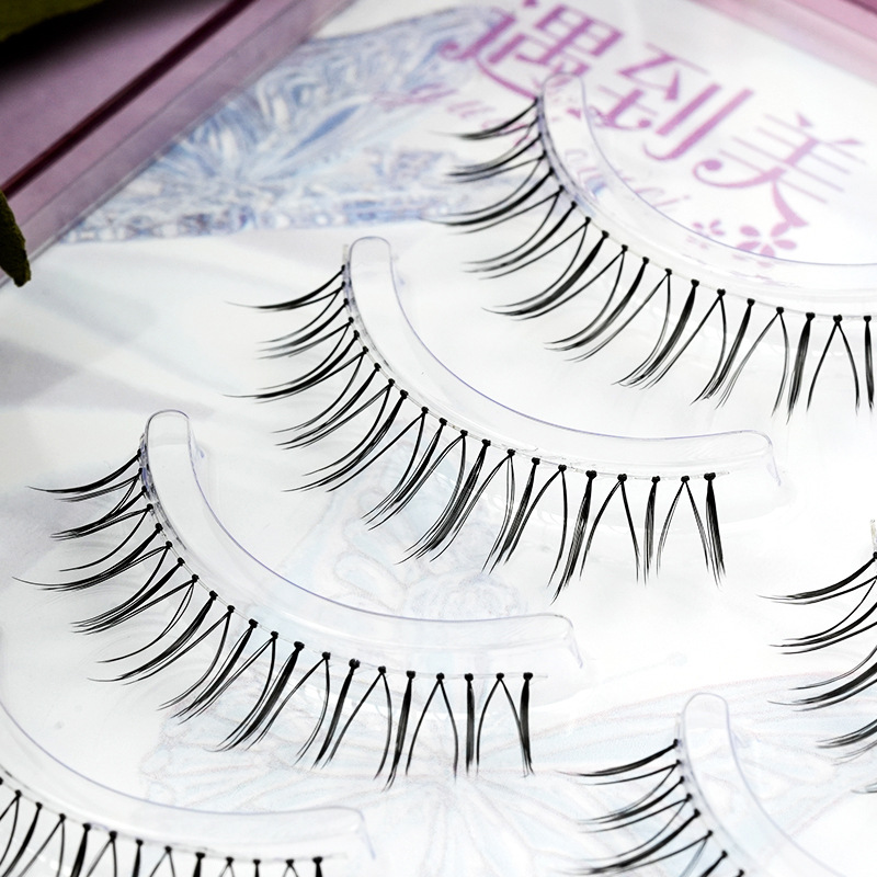 အရောင်းရဆုံး လက်ကား Clear Band Eyelashes