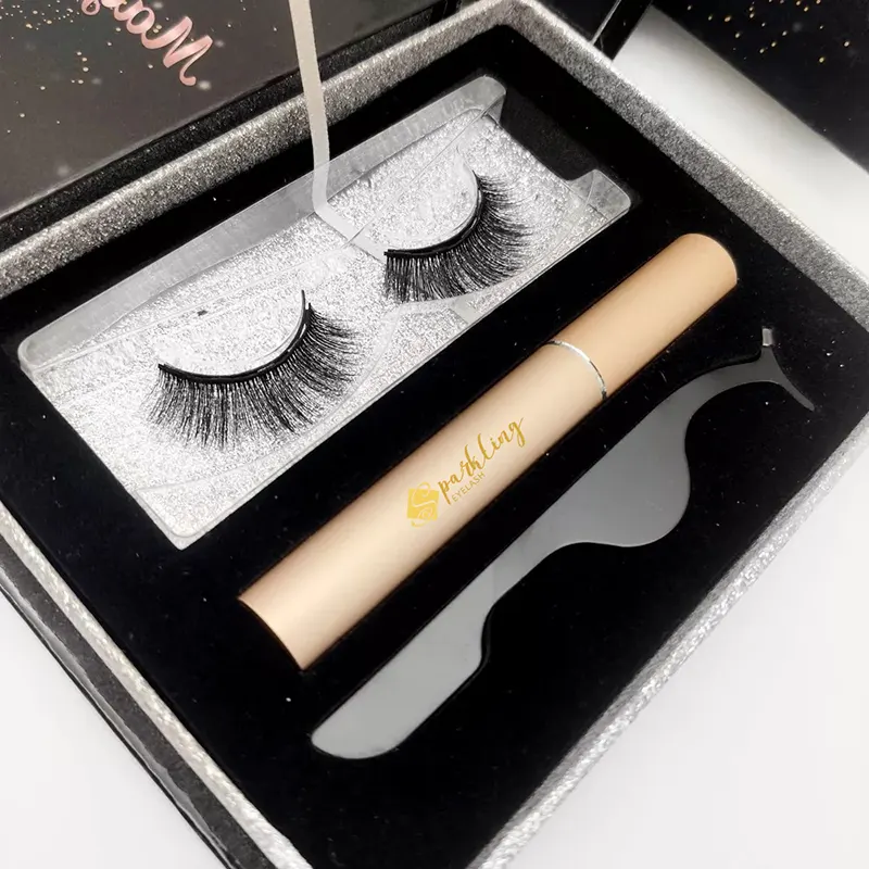 5 Eyeliner ဖြင့် သံလိုက် သံလိုက်မျက်တောင်များ