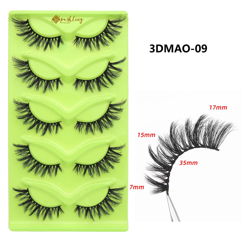 Wispy Cat Eye Lashes ၅ စုံ
